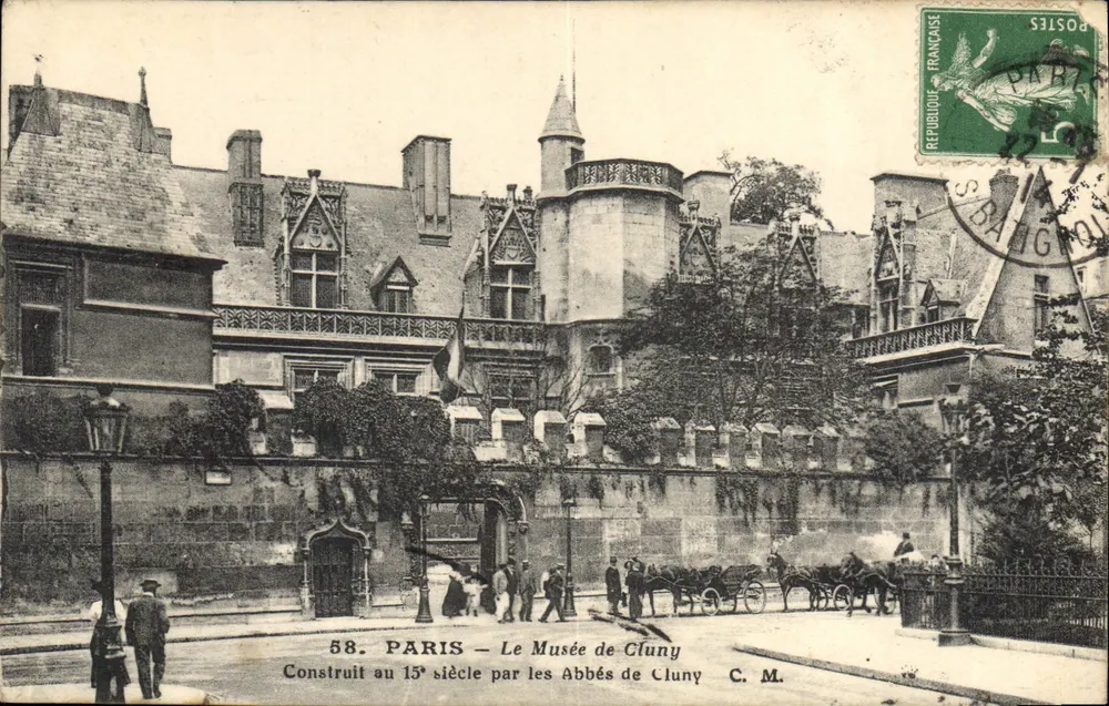 Paris — O Museu de Cluny — Construído no século XV pelos Abades de Cluny — C. M. - Frente