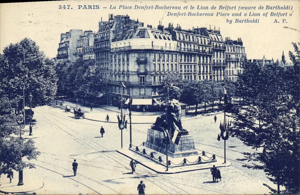 Paris — Place Denfert-Rochereau und der Löwe von Belfort (Werk von Bartholdi) — A.P. n°347 - Vorderseite