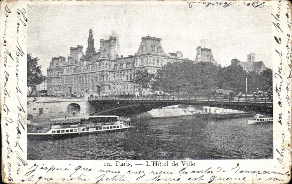 Paris — A Prefeitura — Editora do Petit Parisien, N° 10 - Frente