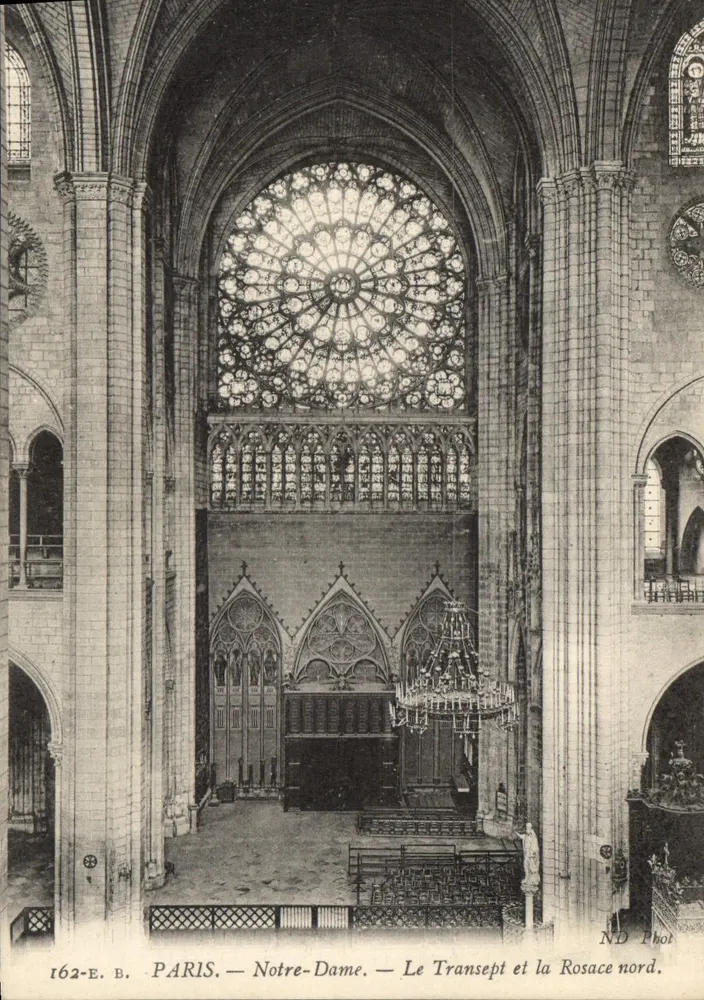 Paris — Notre-Dame — Der Querarm und die Nordrose — ND Phot. 162-E.B. - Vorderseite