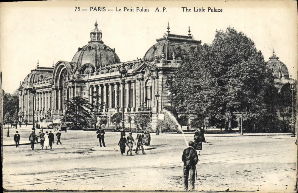 Paris — O Pequeno Palácio — A.P. The Little Palace - Frente