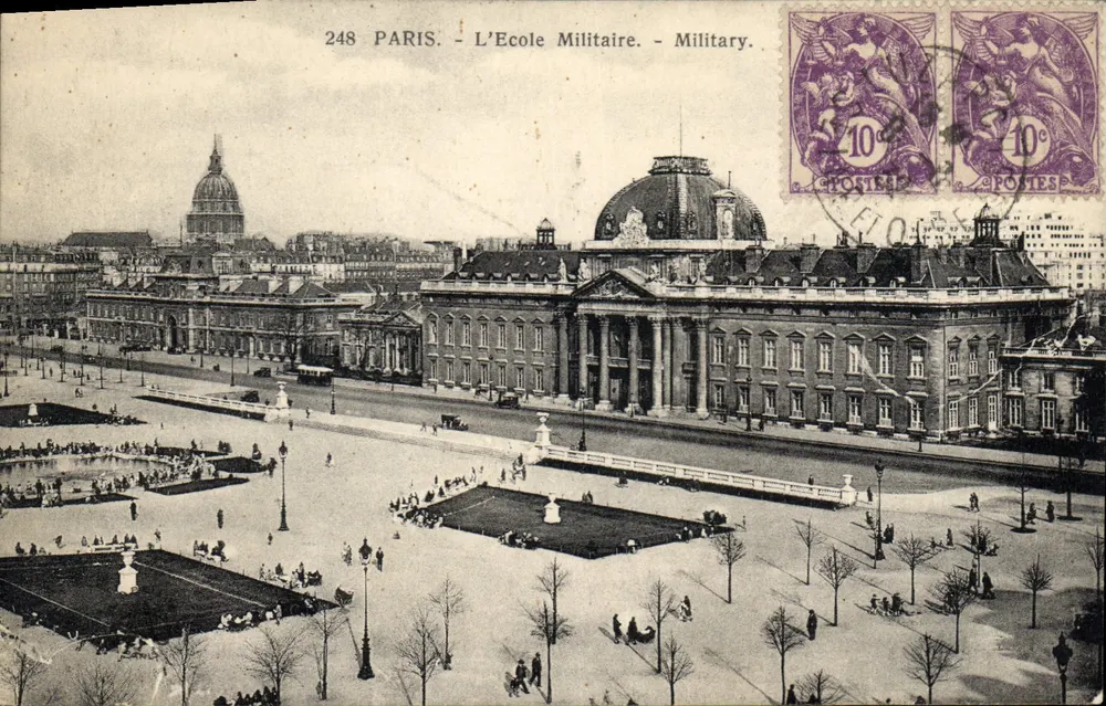 Paris - A Escola Militar - Military. - Frente