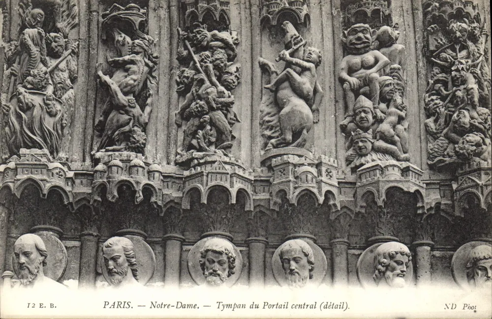Paris — Notre-Dame — Tympan des zentralen Portals (Detail) - Vorderseite