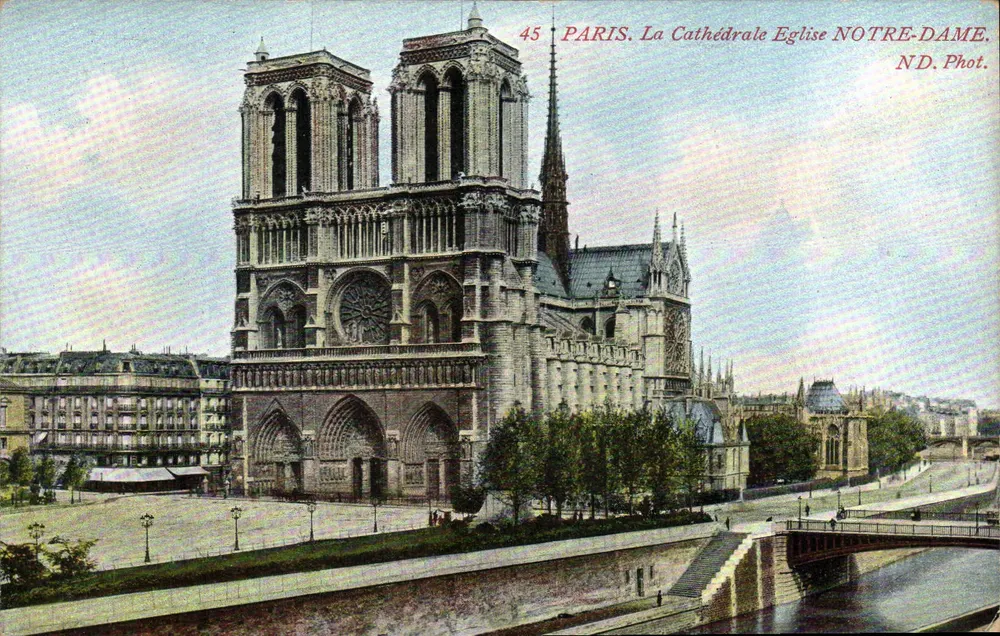 Paris. Die Kathedrale Kirche Notre-Dame — ND. Foto. — Nr. 45 - Vorderseite