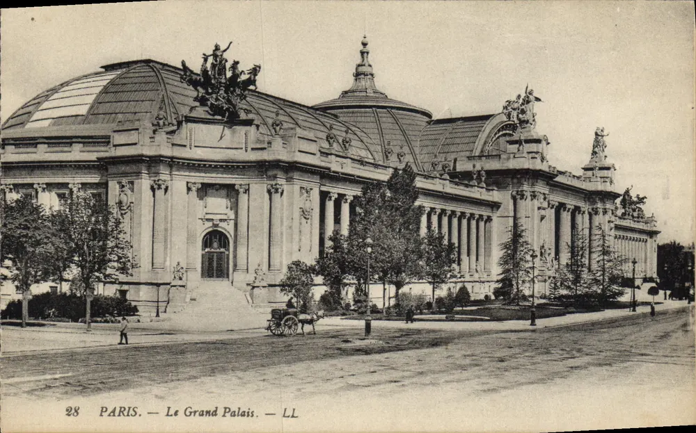 PARIS — Grand Palais — LL - Awers