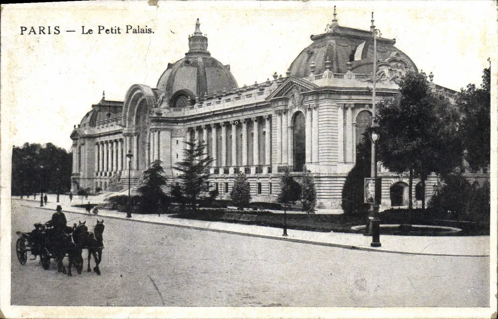 PARIS — O Pequeno Palácio. - Frente