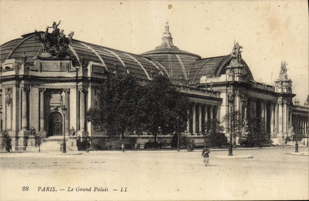 Paris — O Grand Palais — L.I. - Frente