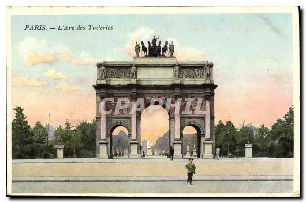 Paris — O Arco das Tuileries - Frente