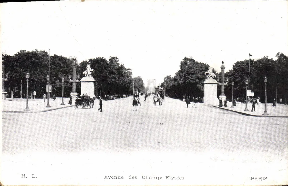 Avenida dos Campos Elísios — Paris — H. L. - Frente