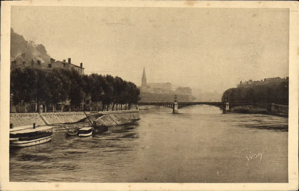 Widok na Saône w Lyonie — Wydawnictwo Art YVON, Paryż - Awers