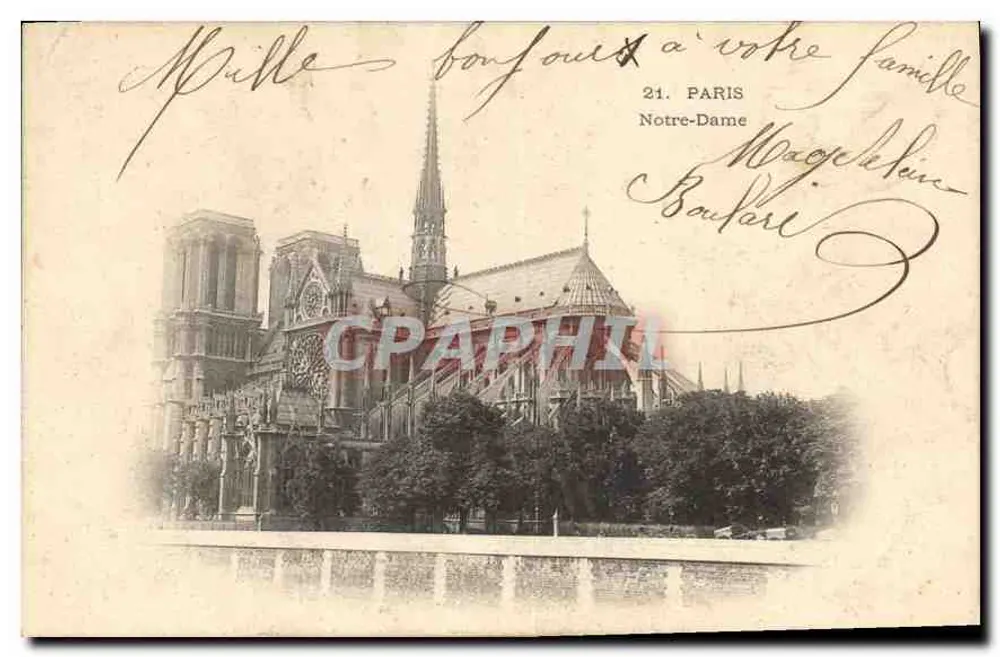 Nossa Senhora de Paris — vista da catedral — editor desconhecido, n° 21 - Frente