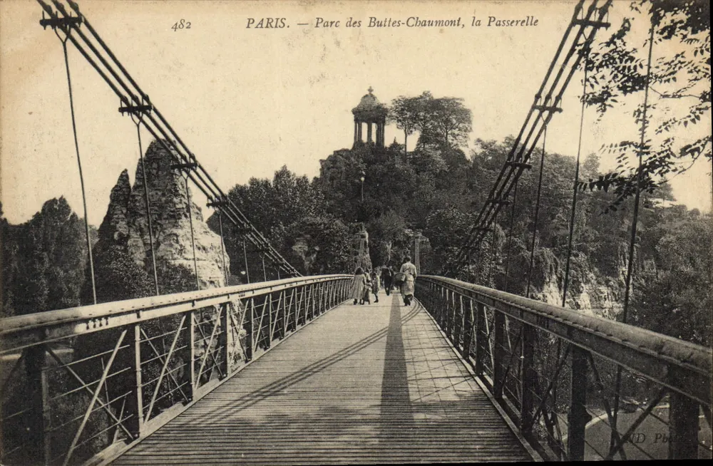 Paris — Parc des Buttes-Chaumont, die Hängebrücke — David Phot. - Vorderseite