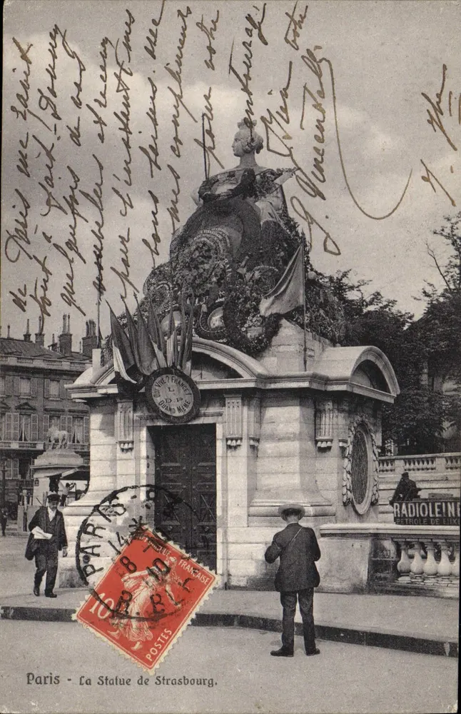 Paris - A Estátua de Estrasburgo — editor Radiolein, número de série não visível - Frente