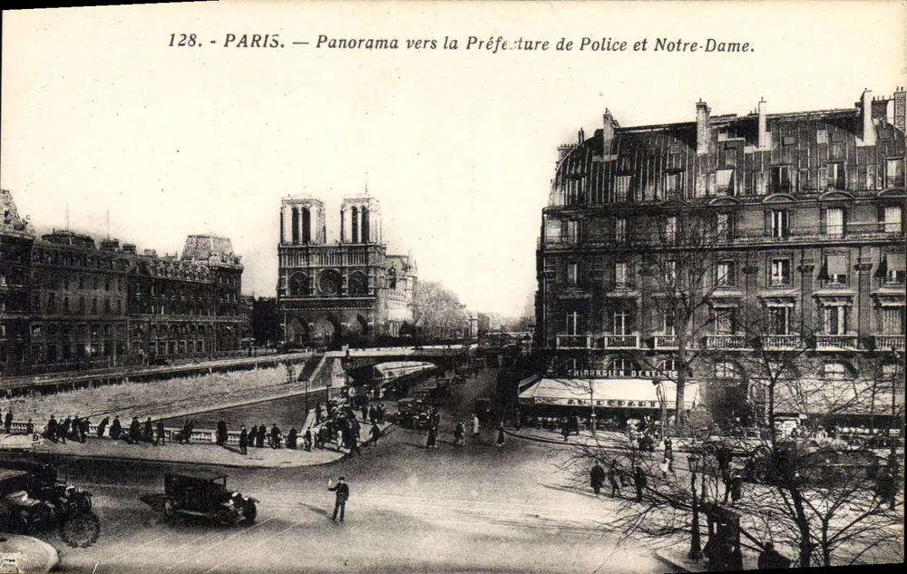 Paris — Panorama in Richtung Präfektur der Police und Notre-Dame — Phototype 'l'Allée' Nr. 128 - Vorderseite