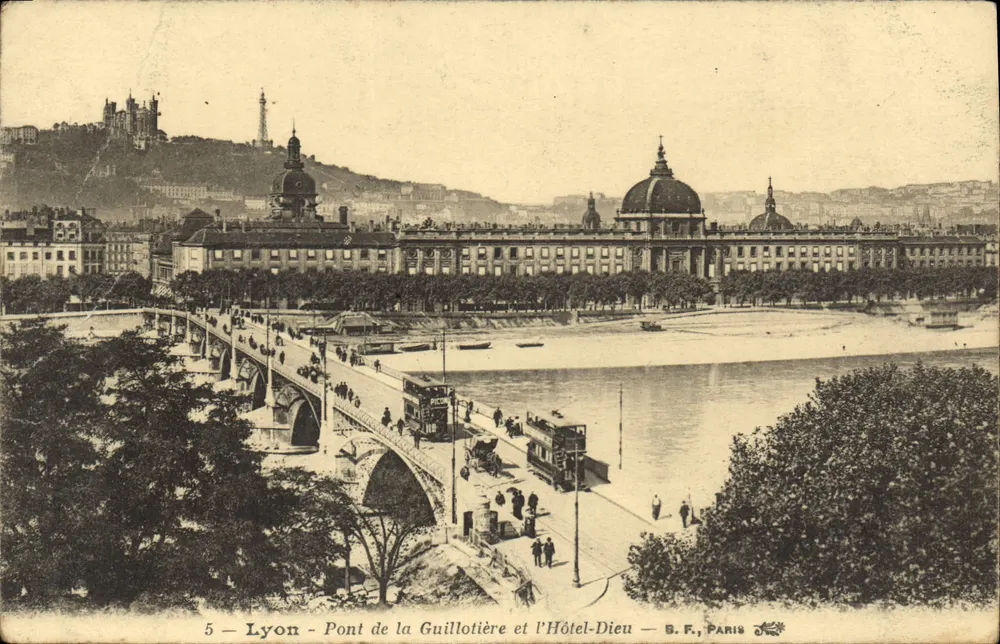 Lyon — Pont de la Guillotière und Hôtel-Dieu — B.F., Paris - Vorderseite