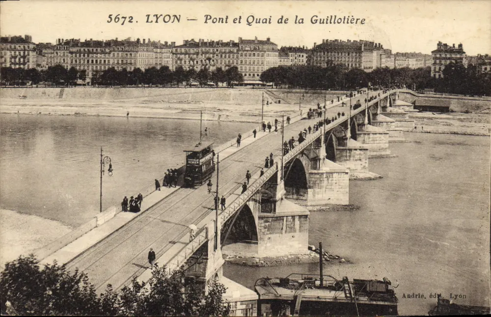 LYON — Brücke und Kai der Guillotière — Andrie, Verlag Lyon, n° 5672 - Vorderseite