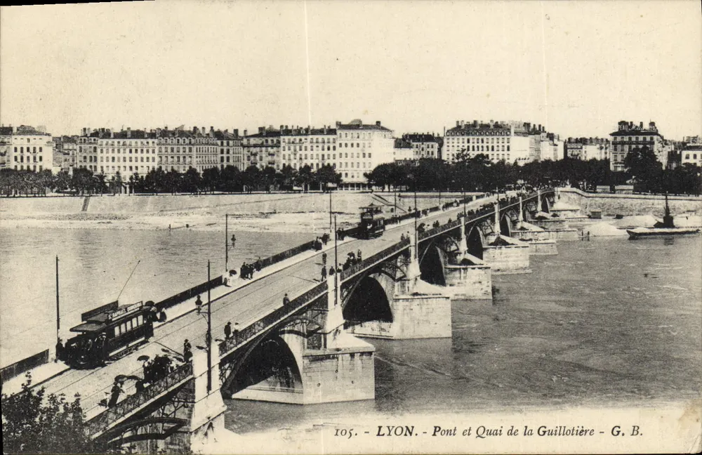 LYON - Brücke und Kai der Guillotière - G. B. - Nr. 105 - Vorderseite