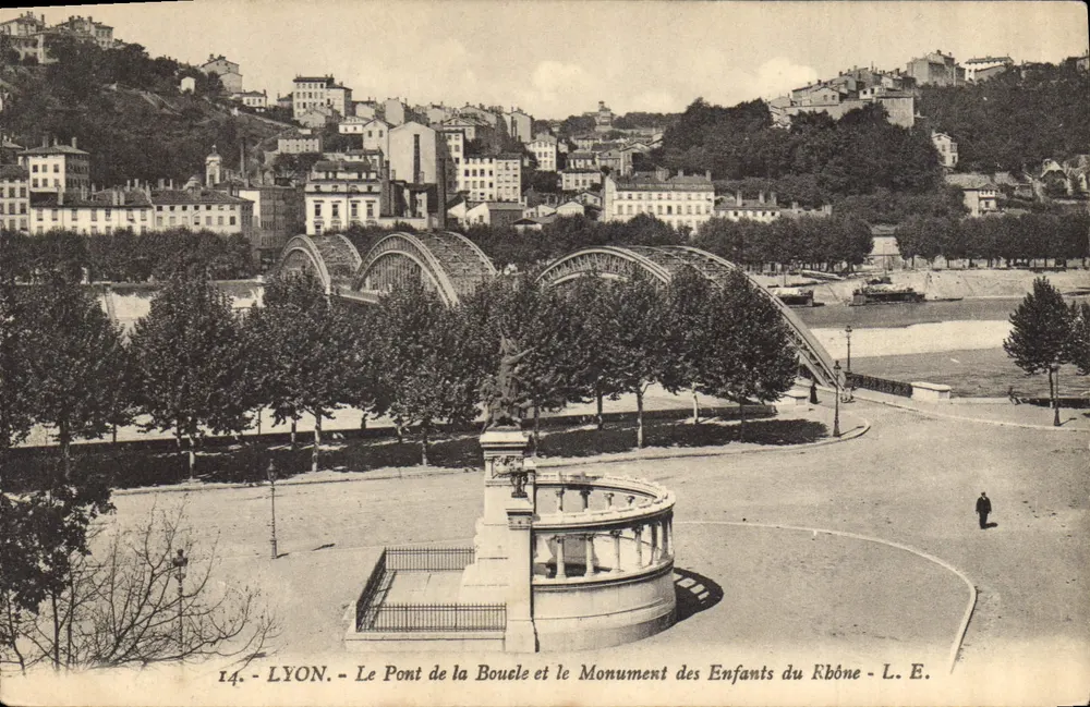 LYON - Der Brücke der Schleife und das Denkmal der Kinder des Rhône - L. E. - Vorderseite