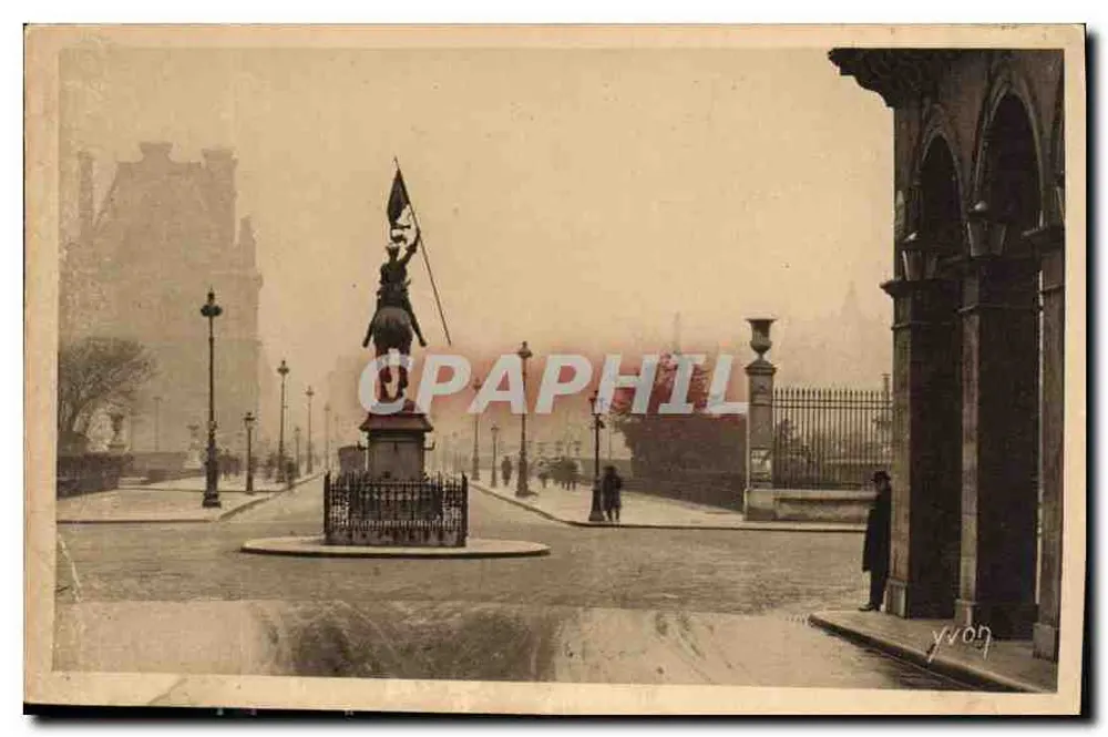 Statue der Jeanne d'Arc und Avenue Paul-Déroulède — Paris — Art Edition YVON - Vorderseite