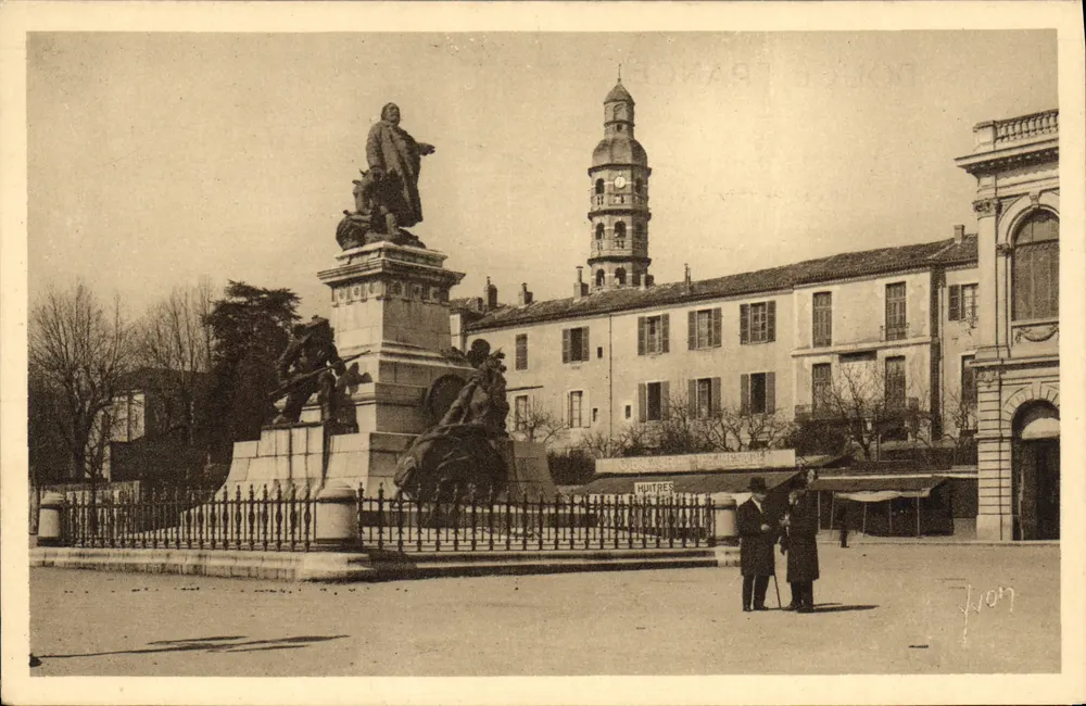 Cahors (Lot) — Place Gambetta und Turm des Lycée — Les Éditions d'Art 'WON' Paris - Vorderseite