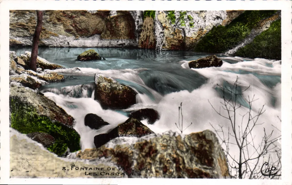 Fontaine de Vaucluse — As Cataratas — Cap - Frente