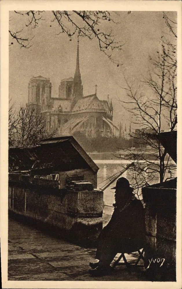 Notre-Dame de Paris — Vista da margem da Sena — YVON 7 - Frente