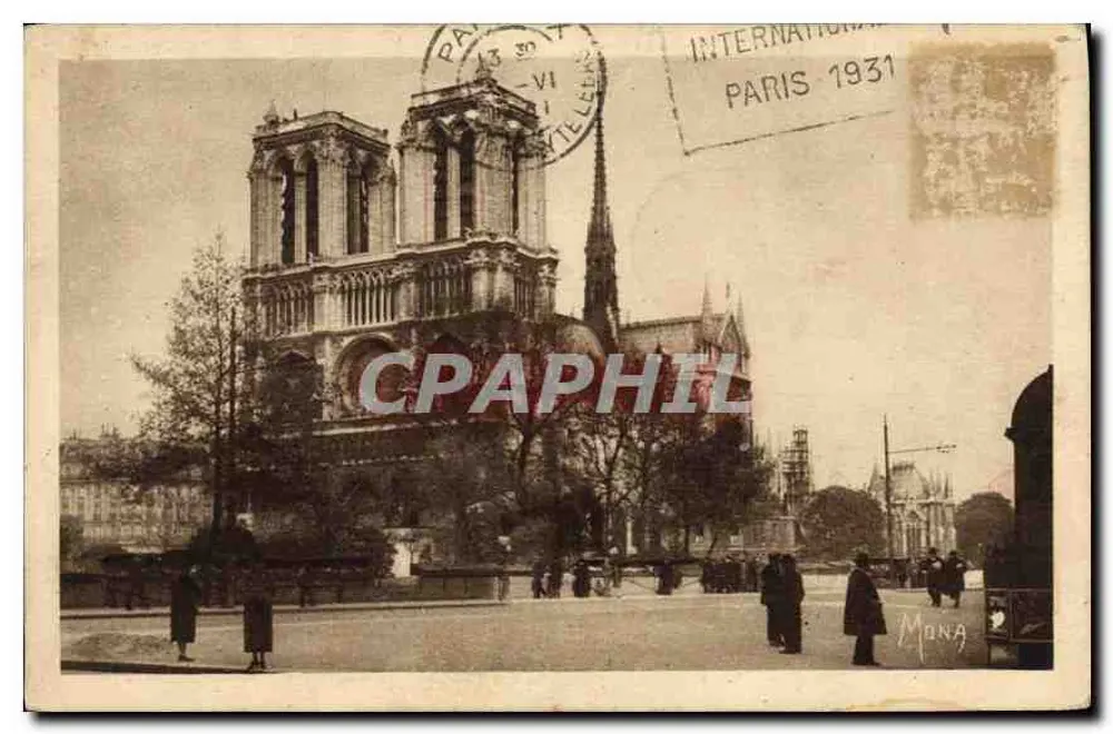 Notre-Dame de Paris — Ansicht vom Quai de Montebello — Éditions d'art MONA - Vorderseite