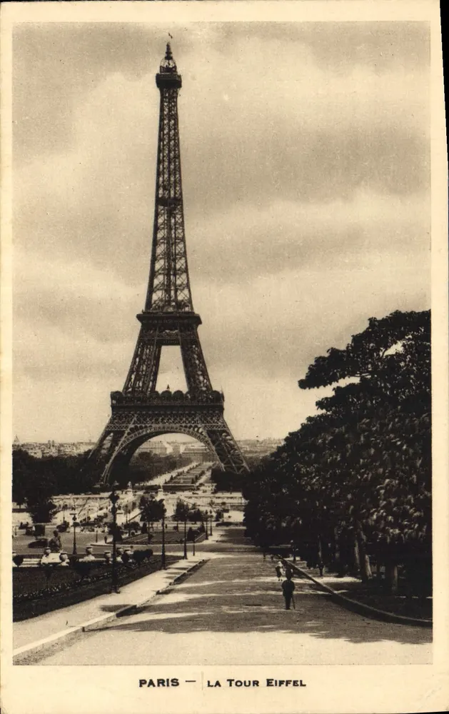 Paris — Torre Eiffel — Editor e número de série não legíveis - Frente
