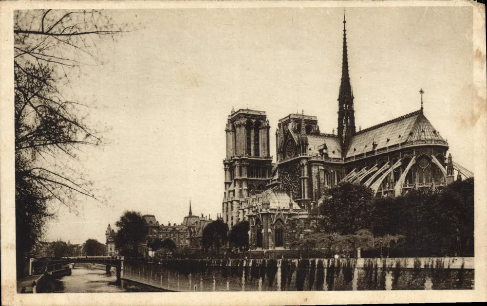 Paris - Catedral Notre-Dame - Vista da abside — Edição La Ligue, Paris - Frente