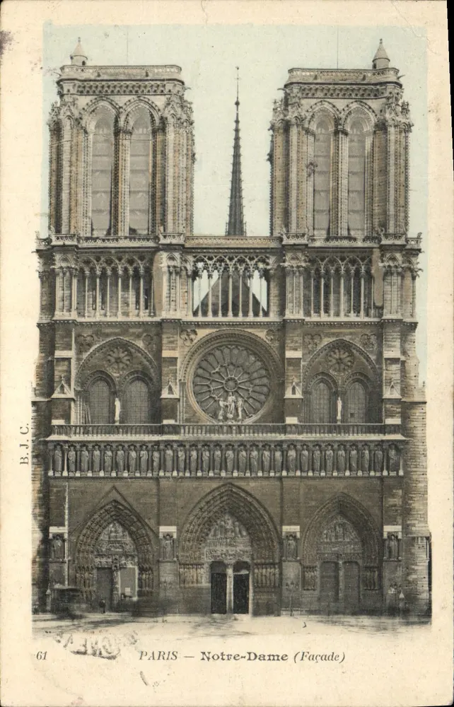 PARIS — Notre-Dame (Fachada) — B.J.C. n°61 - Frente