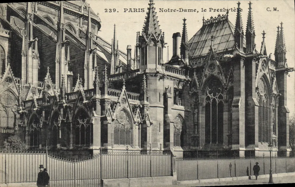 Paris - Catedral de Notre-Dame, o Presbitério — C.M. n°239 - Frente