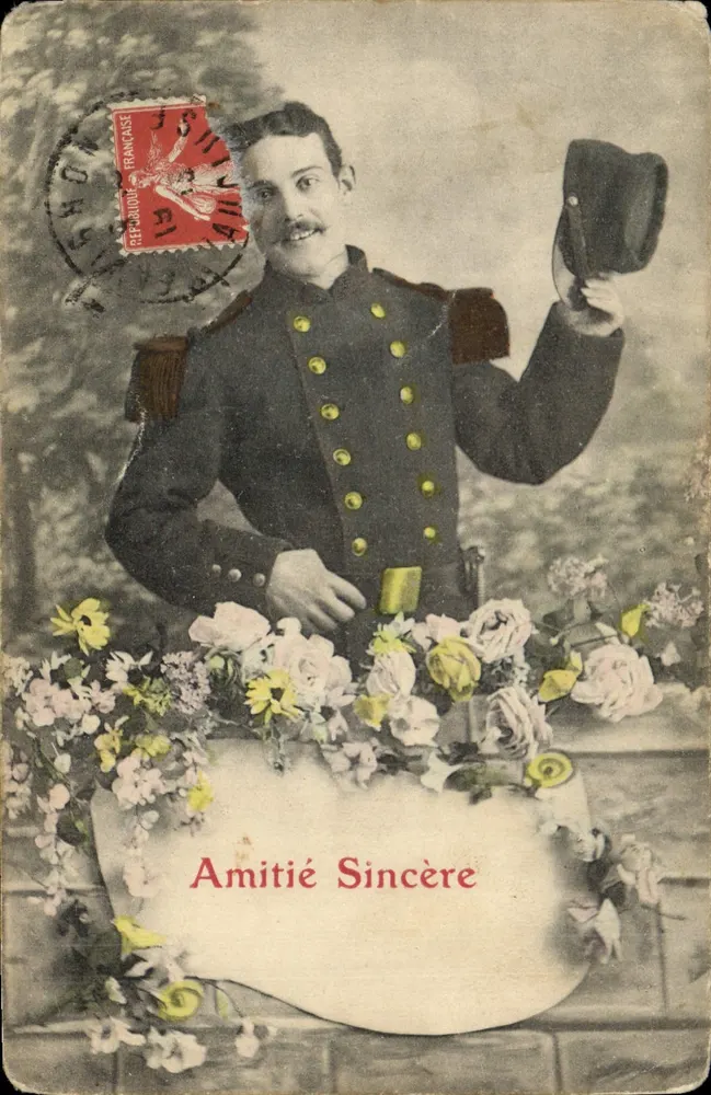 Soldado em uniforme — cumprimentando — editor desconhecido, número de série não visível - Frente