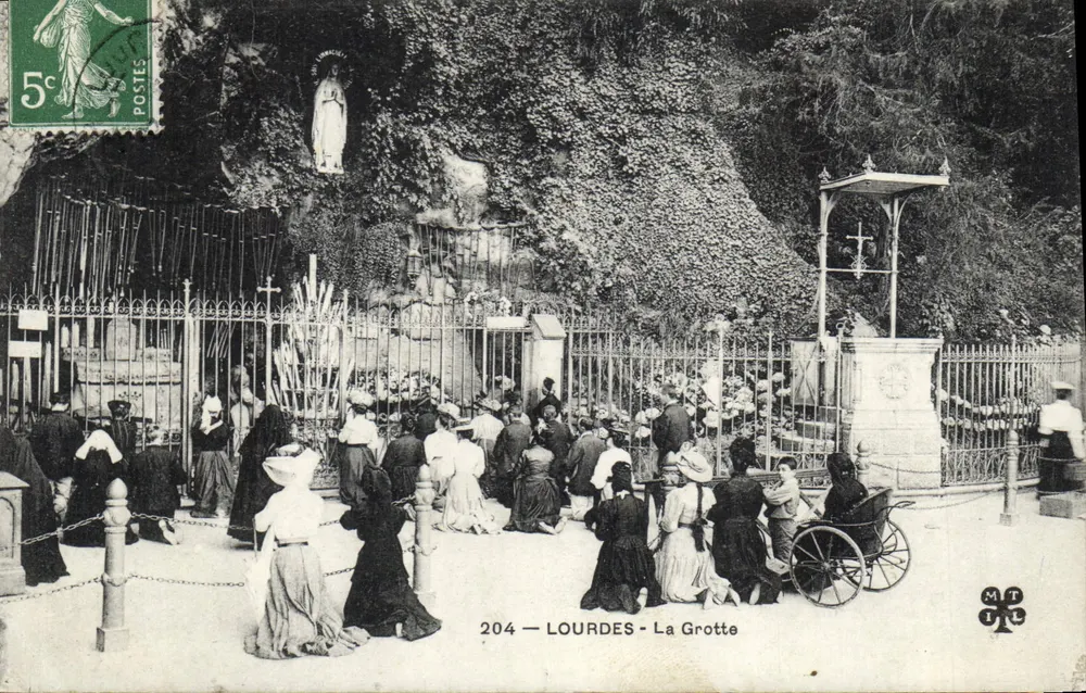LOURDES - A Gruta — 204 — editor MIT - Frente