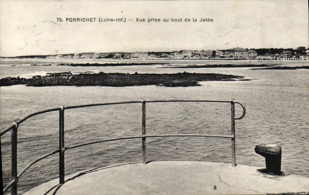 Pornichet (Loire-Inf.) — Ansicht vom Ende der Mole — Verlag F. Japeau, Nr. 8 - Vorderseite