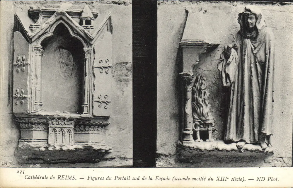 Kathedrale von Reims — Figuren vom Südtor der Fassade (zweiter Teil des 13. Jahrhunderts) — ND Pbot. - Vorderseite