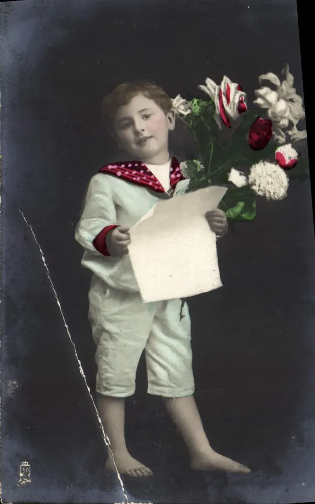 Criança marítima segurando flores e carta — Raphael Tuck & Fils, Série 1010 - Frente