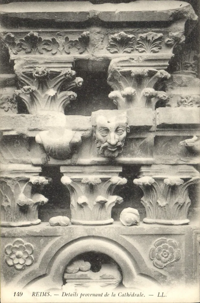 Reims — Detalhes provenientes da Catedral — LL. n° 149 - Frente