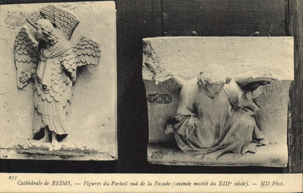 Kathedrale von Reims — Figuren vom Südtor der Fassade (zweite Hälfte des 13. Jahrhunderts) — ND Phot. - Vorderseite