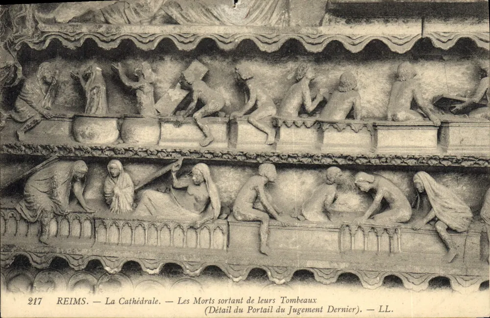 Reims — Die Kathedrale — Die Toten, die aus ihren Gräbern hervortreten (Detail des Portals des Jüngsten Gerichts) — LL. - Vorderseite
