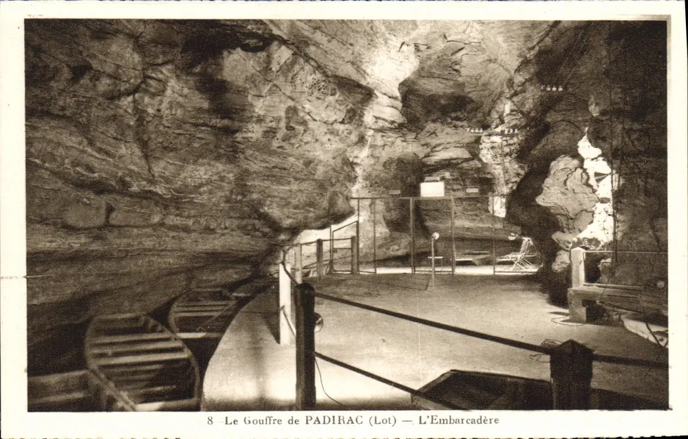 La Gola di PADIRAC (Lot) — L'Embarcadero — Photatvine-Helio - Recto