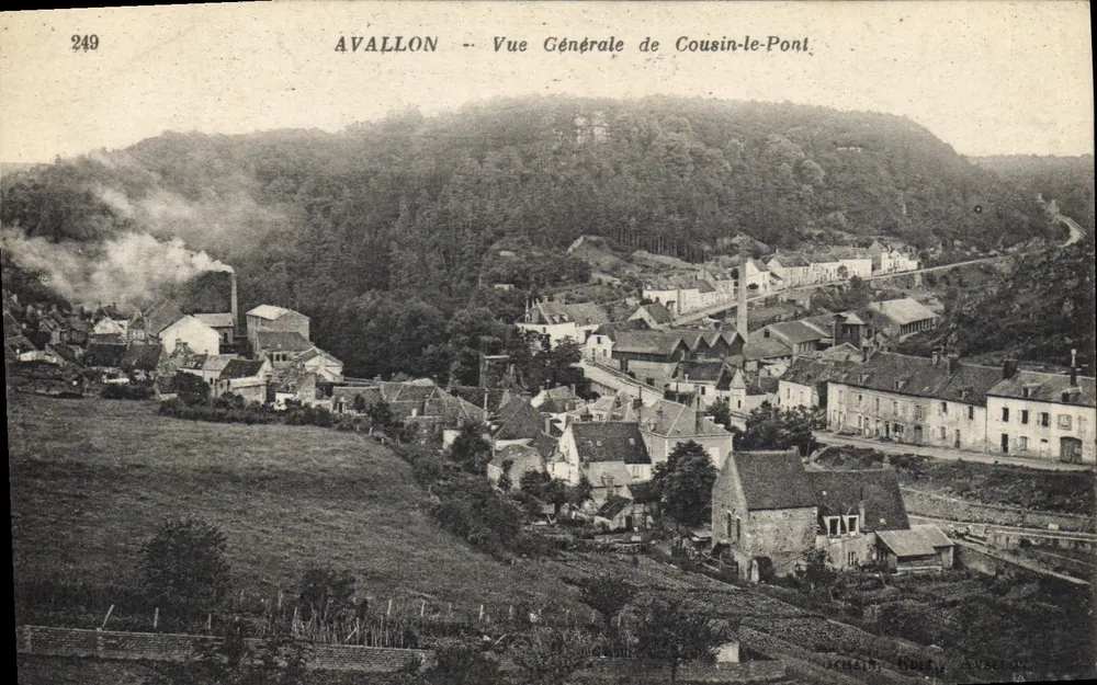 Avallon — Vista Geral de Cousin-le-Pont — Editor Schmain, n° 249 - Frente