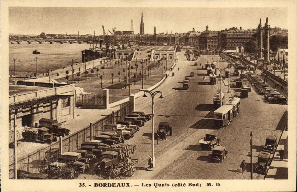 Bordeaux — Os Quais (lado sul) — M. D. - Frente