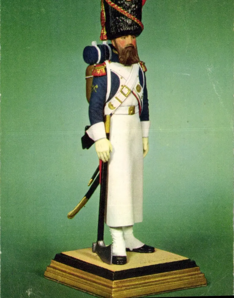 Grenadier de la Garde à pied, 1er Régiment de Sapeurs — N° 6 — Édité par le Comité National de l'Enfance - Recto