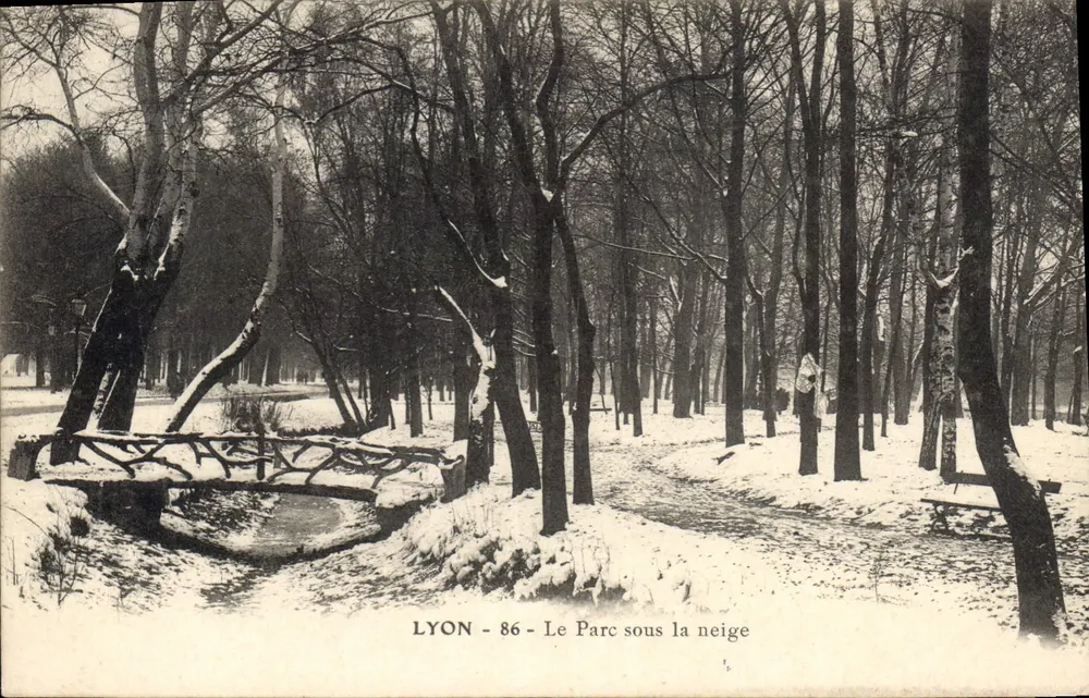 LYON - 86 - Le Parc sous la neige — éditeur non identifié - Recto