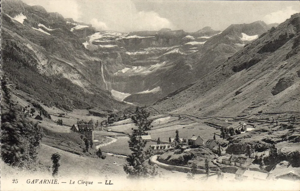 Gavarnie — O Circo — LL. - Frente