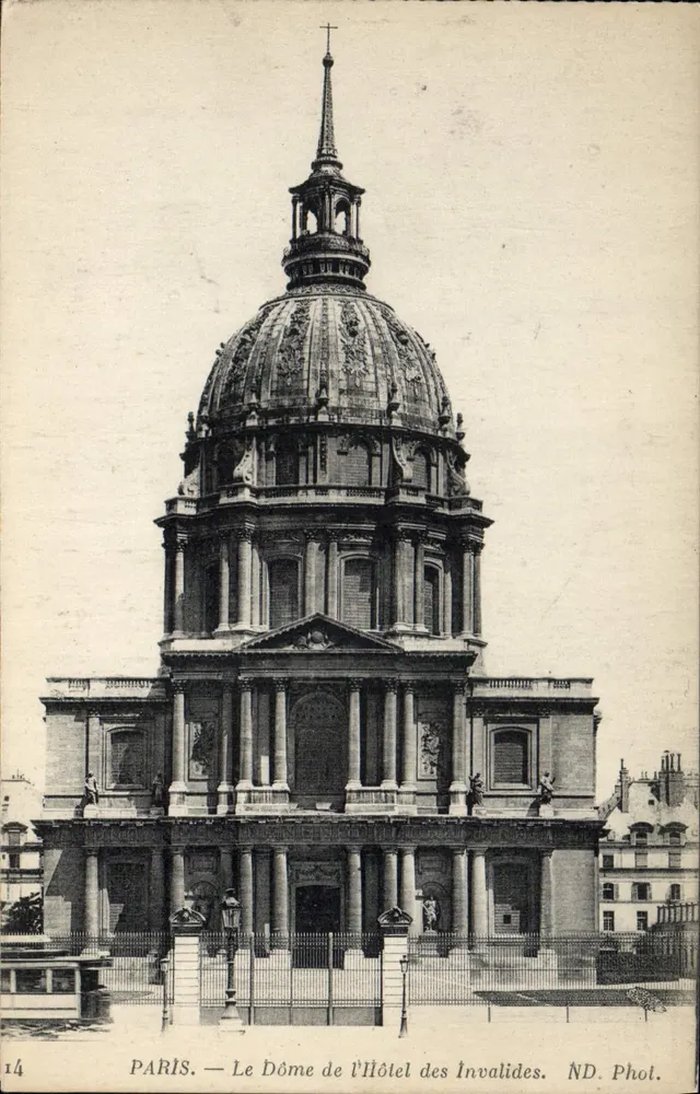 Paris — O Domo do Hotel dos Invalidos — ND. Fot. - Frente