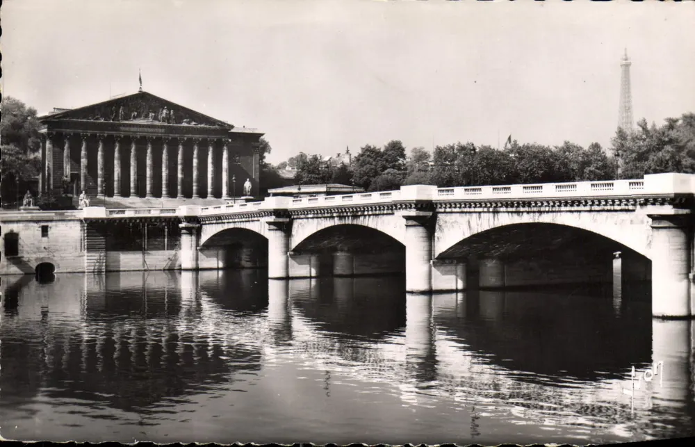 Ponte da Concórdia — Assembléia Nacional — Edições d'Art Martel, Paris - Frente