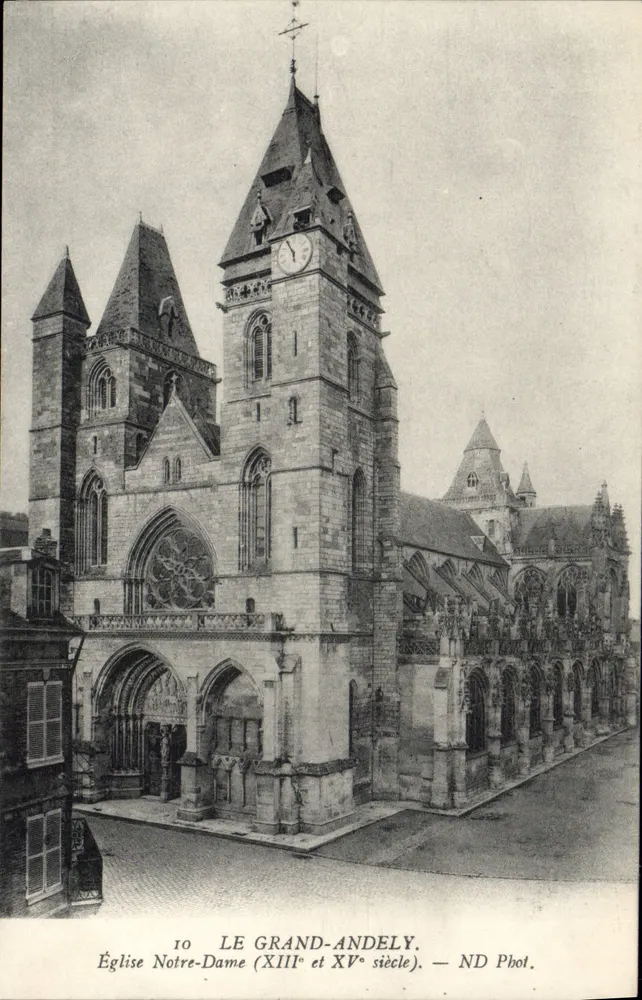 Notre-Dame-Kirche — Le Grand-Andely — ND Phot. - Vorderseite