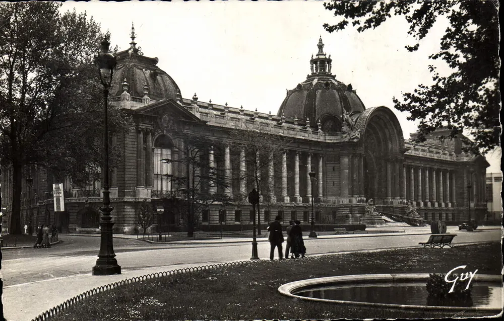O Pequeno Palácio — Paris — Editor A. Leconte, n°333 - Frente