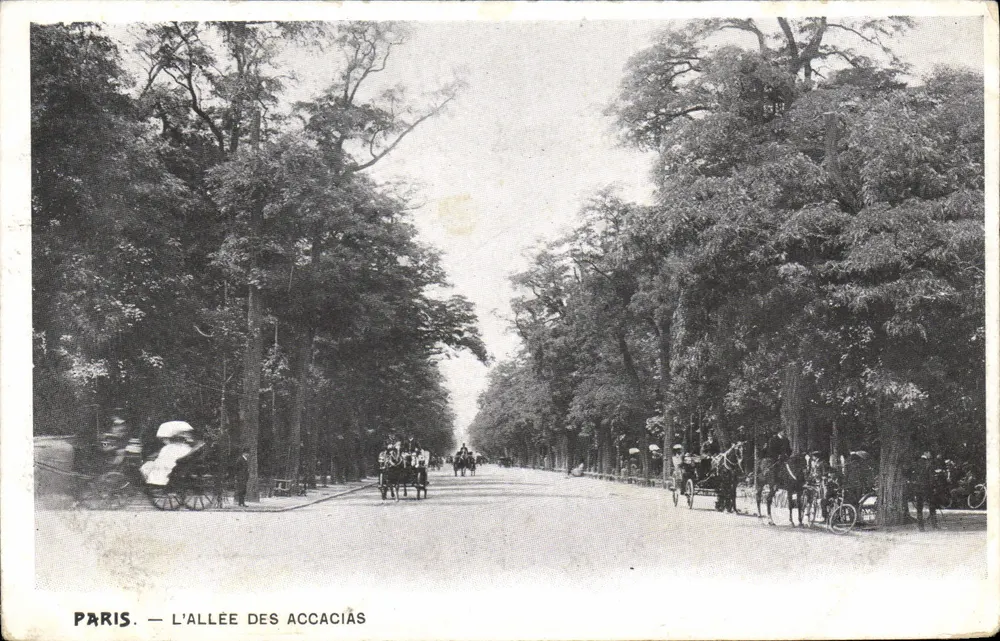 Paris — A Avenida dos Acácias — editor não visível - Frente